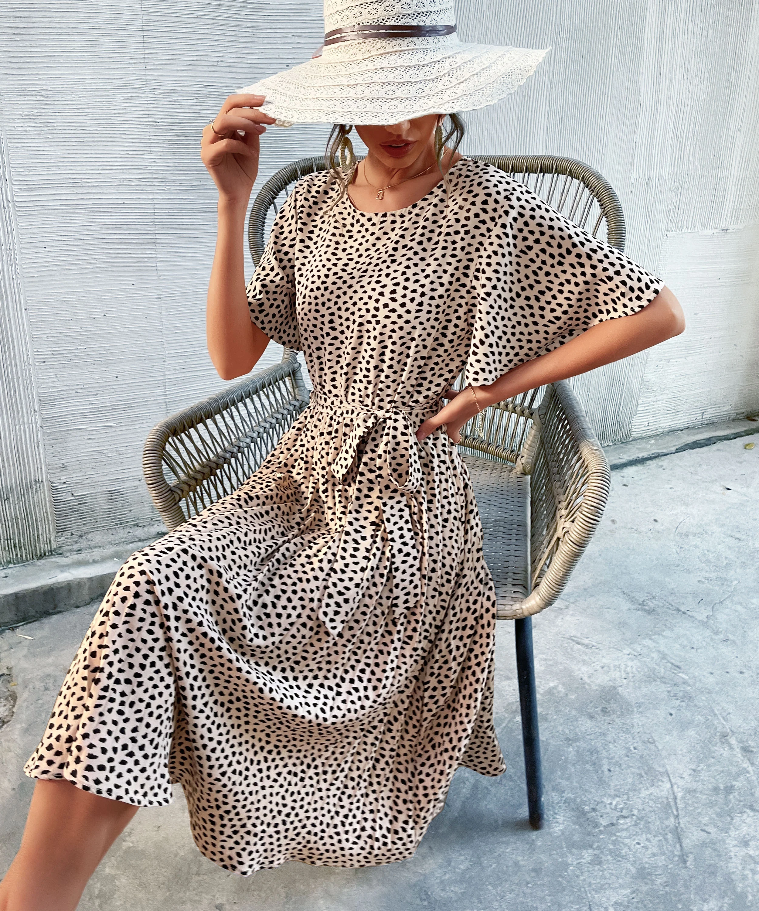 CALVINAH SPOT MIDI DRESS - BEIGE - Image 4