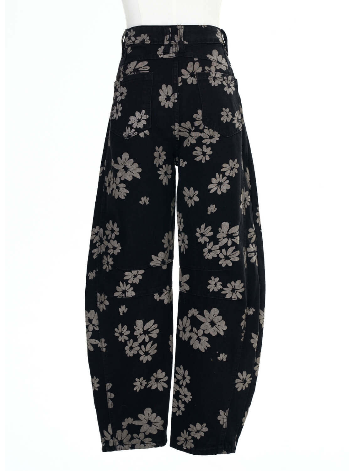 Classic Mid Waisted Barrel Jeans - black - Image 10