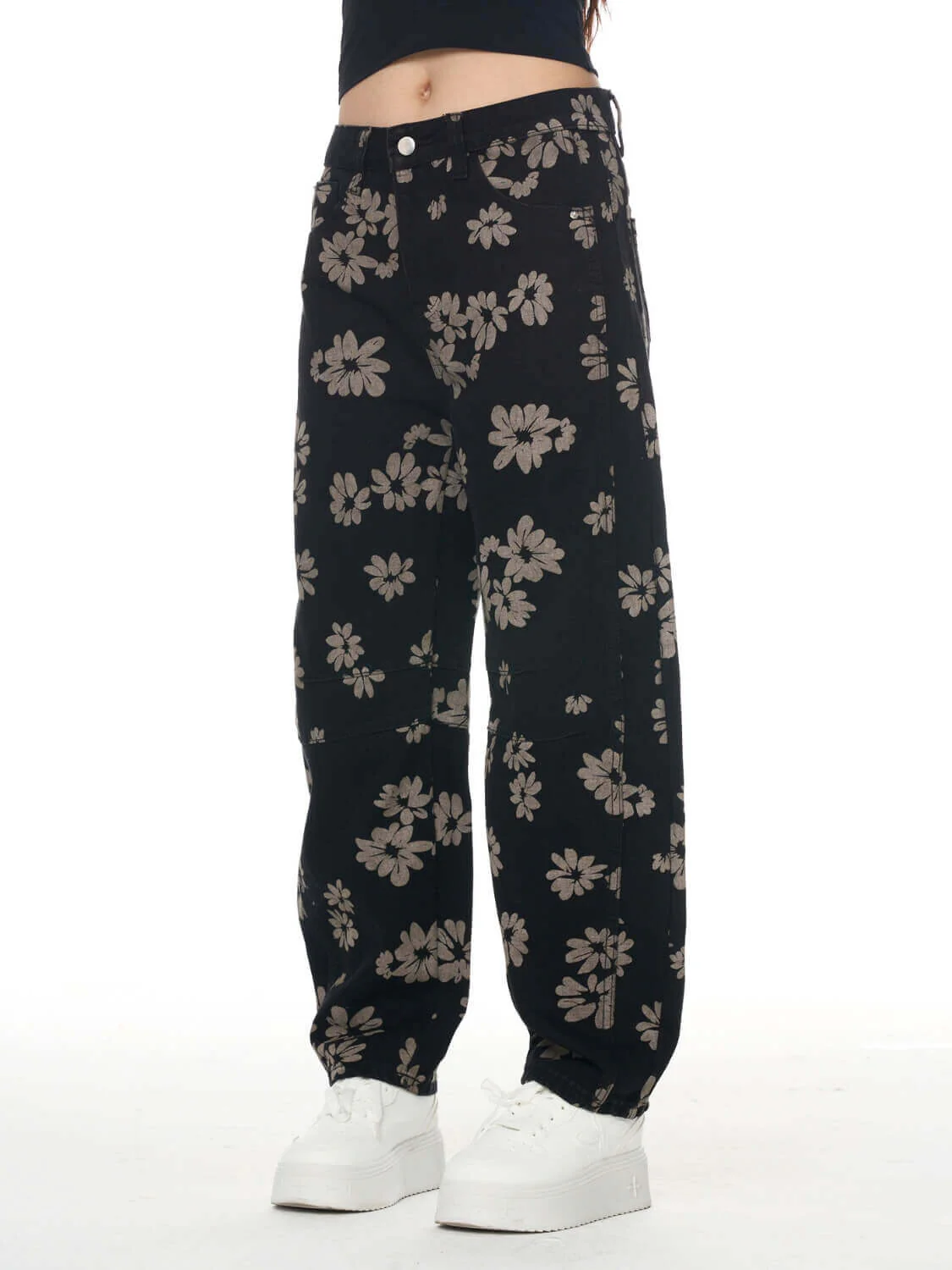 Classic Mid Waisted Barrel Jeans - black - Image 7