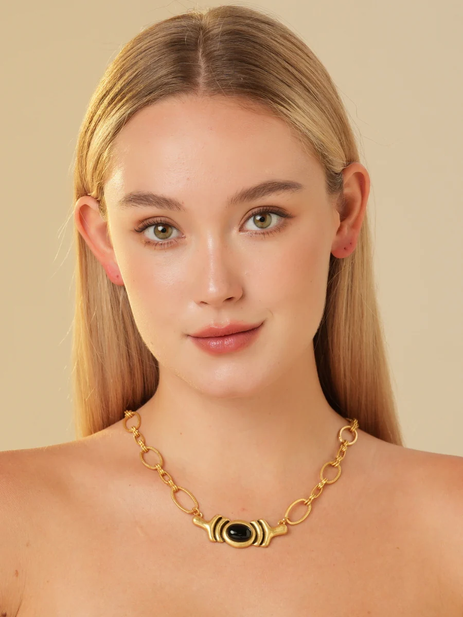 Colosseum Obsidian Necklace - Image 3