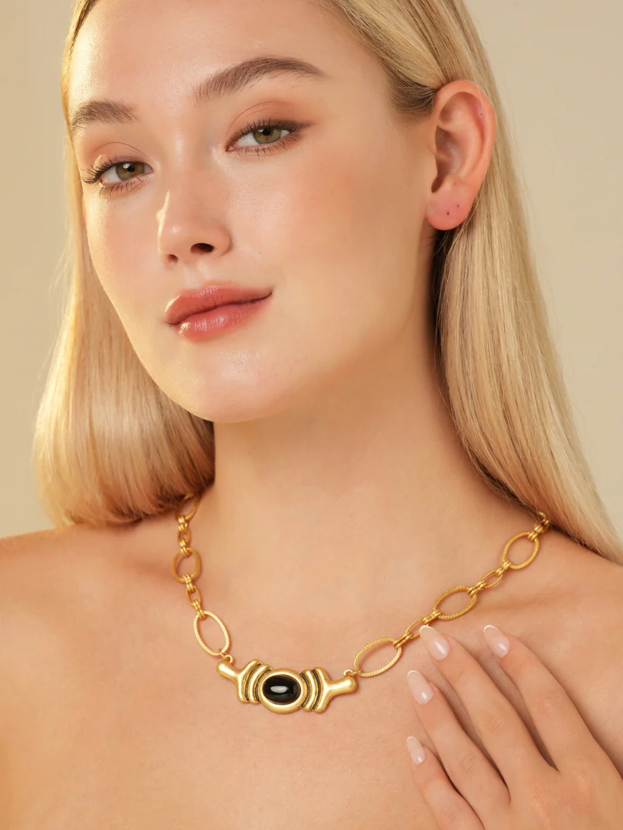 Colosseum Obsidian Necklace - Image 6