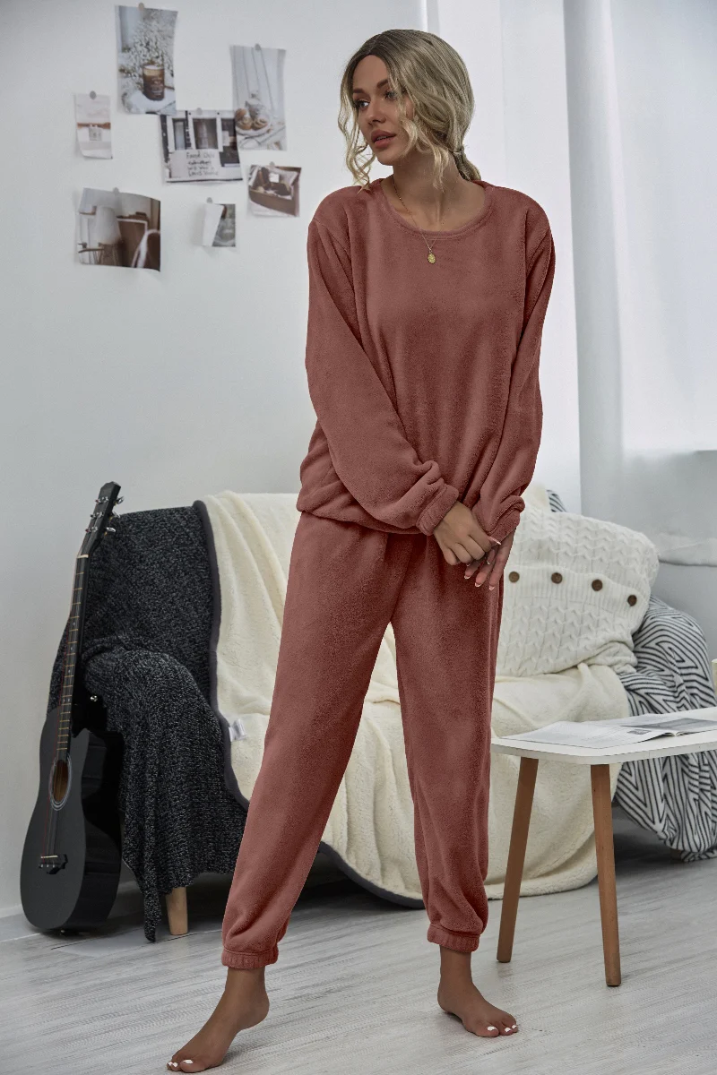 Smaibulun | Brick Crewneck Sweatshirt & Joggers - Image 4