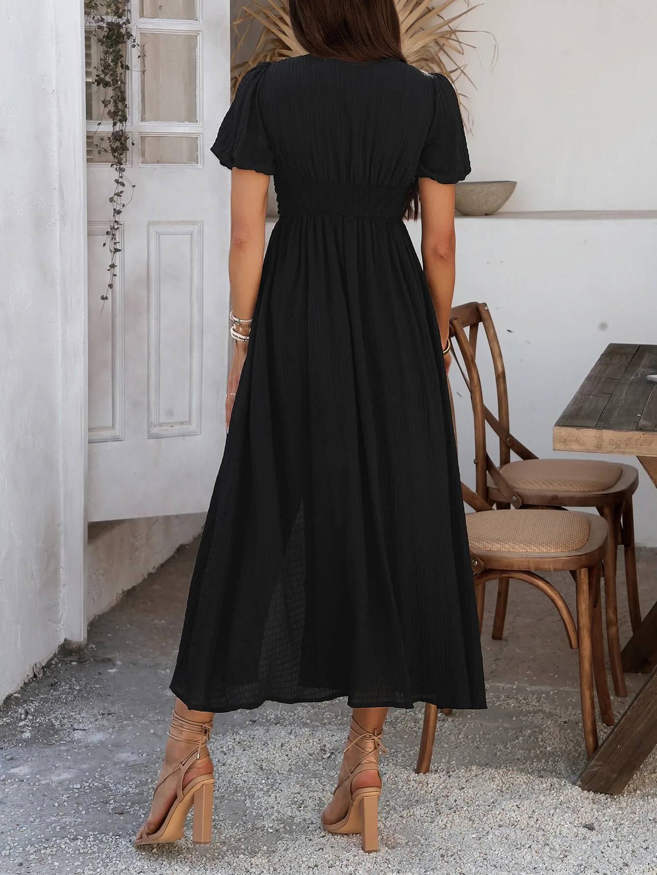 Coriene Short Puff Sleeve Maxi Dress - black - Image 6