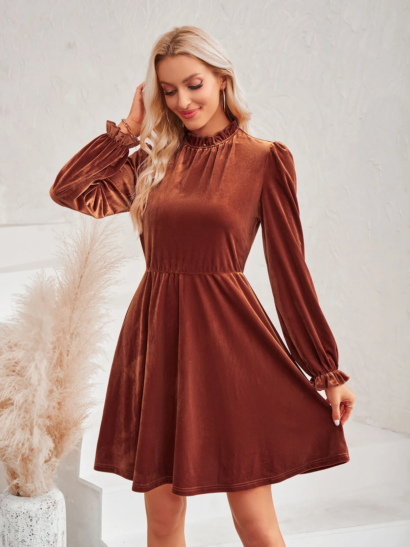 Cosmo Please Velvet Mini Dress - Brown - Image 6