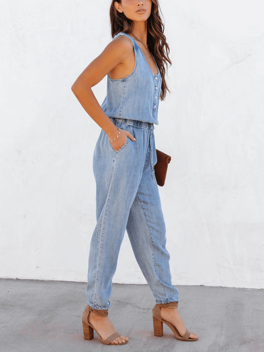 COURTNEY POCKETED SLEEVELESS DENIM JUMPSUIT - BLUE - Image 3