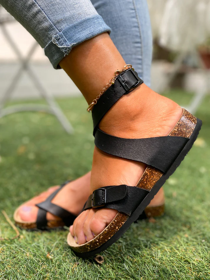 Maibulun | Crisscross Thong Buckle-up Ankle Strappy Sandals - Image 4