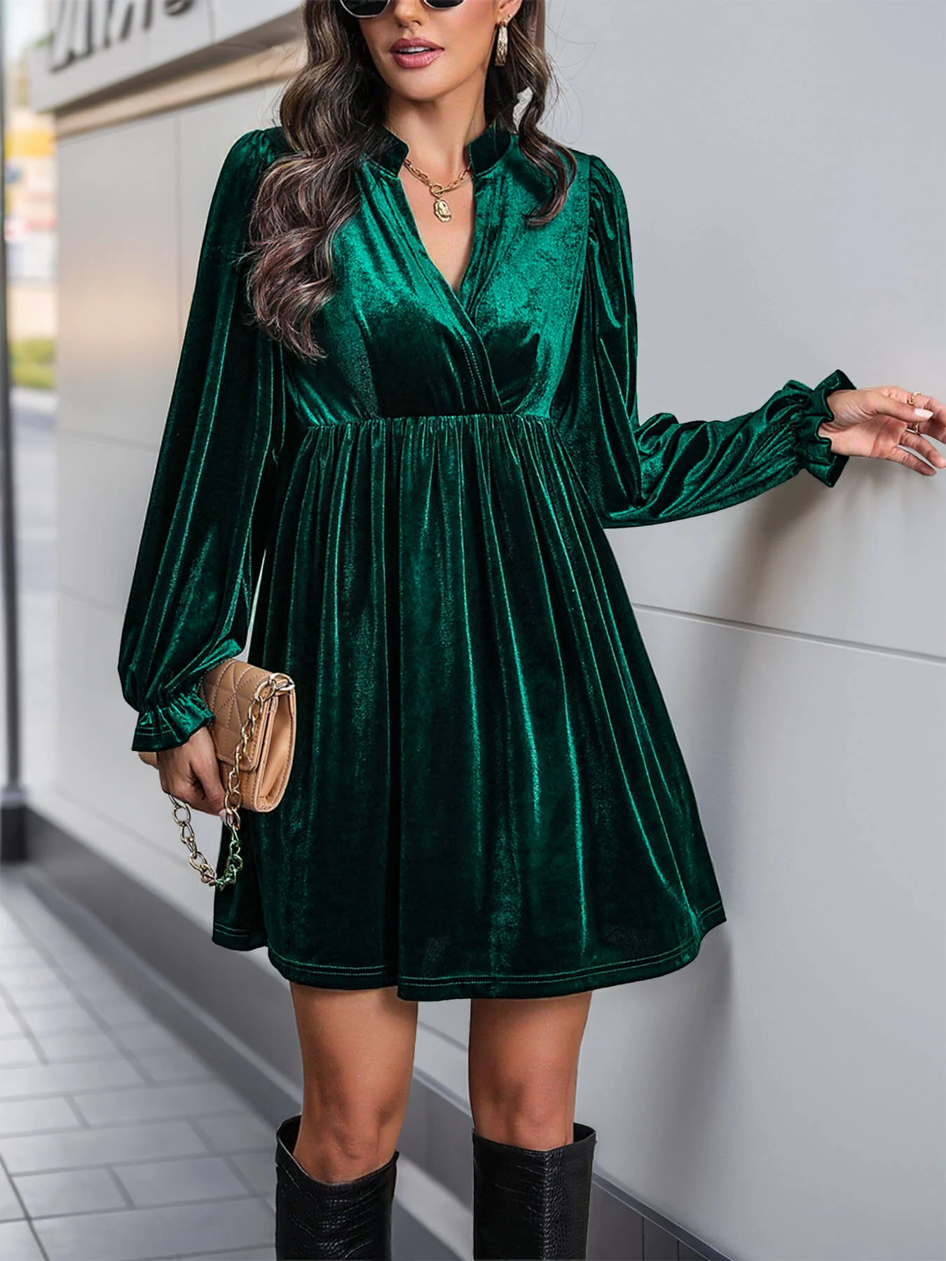 Dance All Night Velvet Mini Dress - Emerald - Image 2