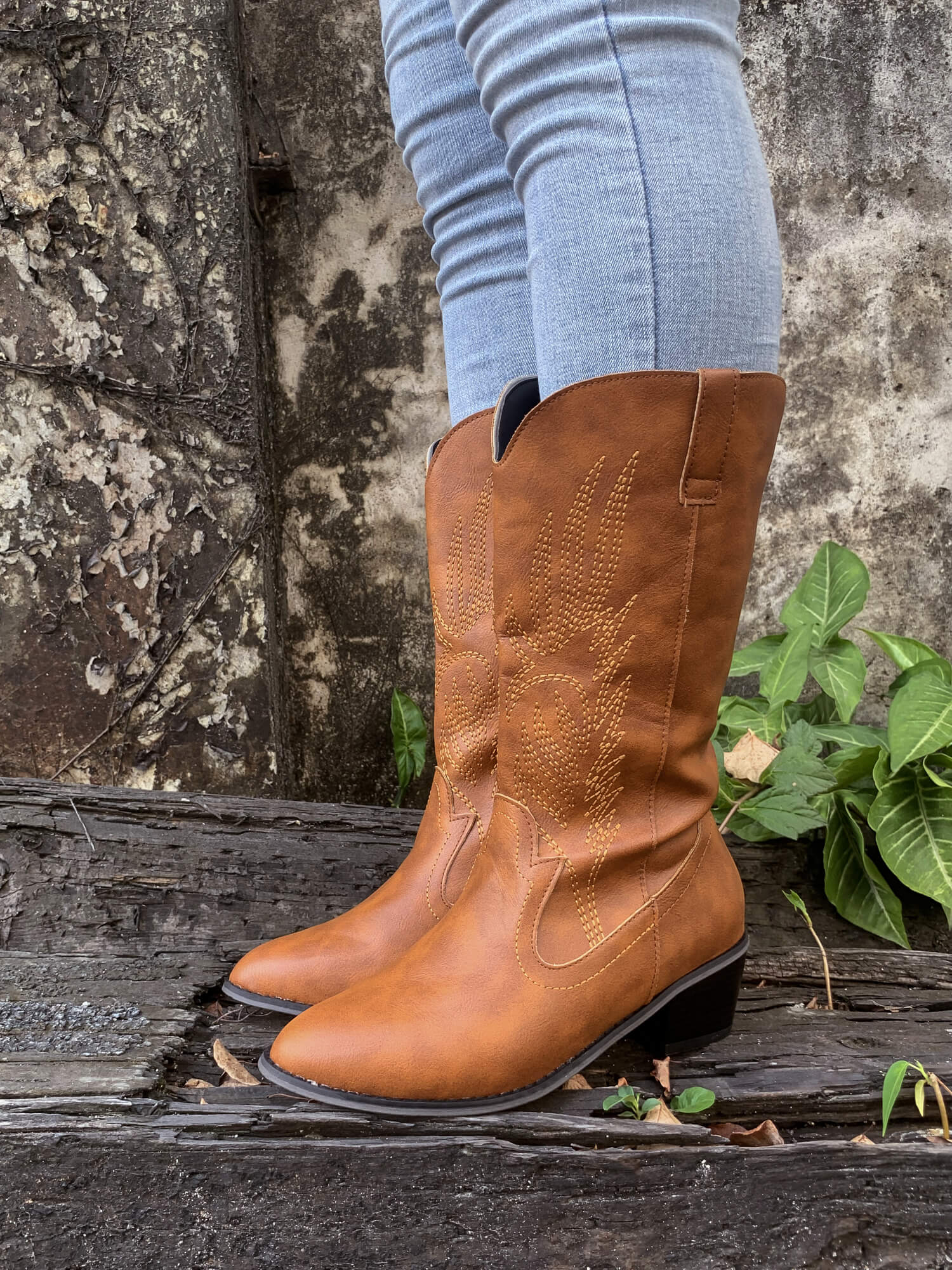 En Bloom | Vinny Wing Embroidered Western Knee Boots - Brown - Image 6