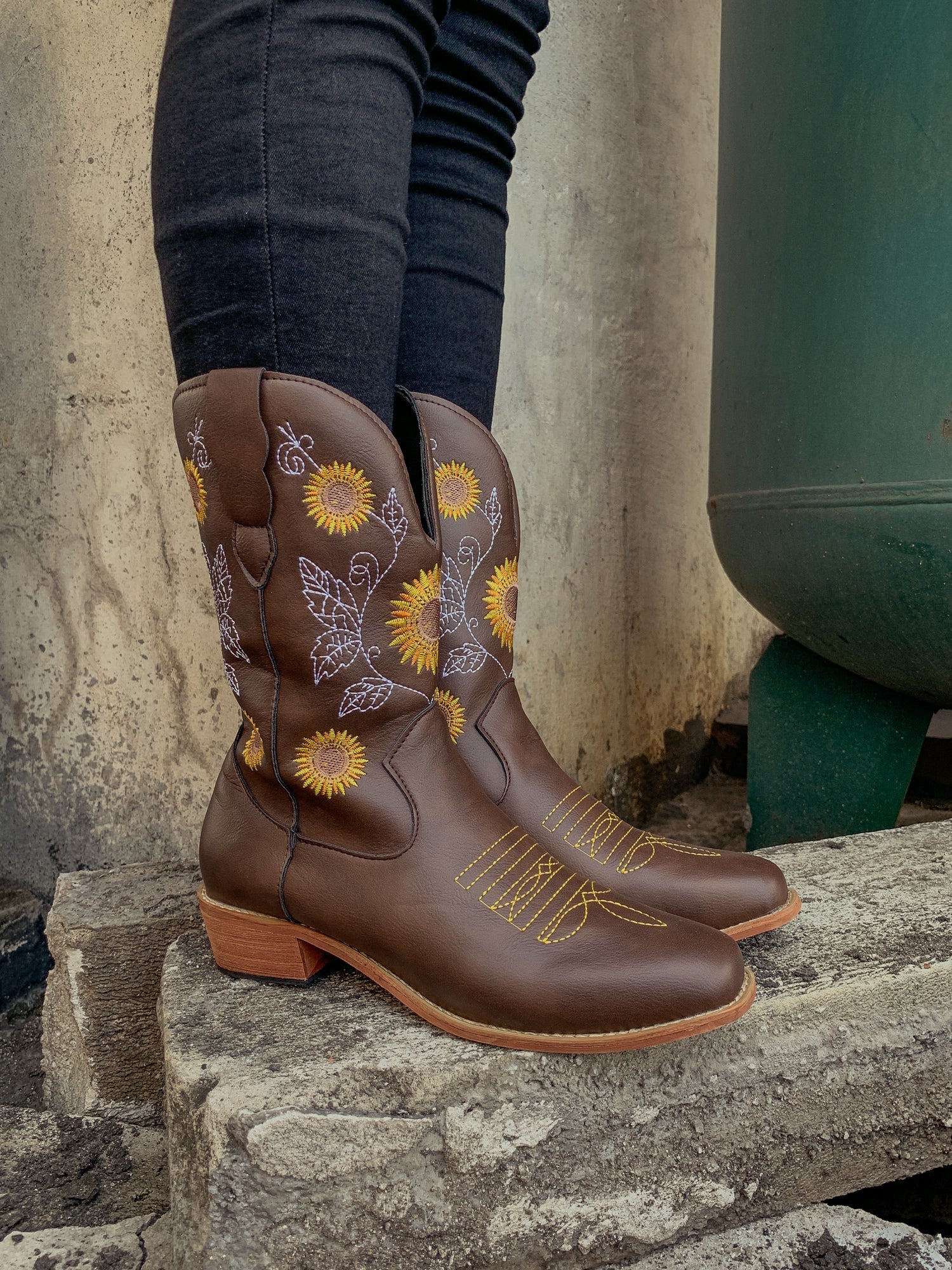 En Bloom | Brown Sunflower Embroidered Cowboy Knee Boots - Image 5