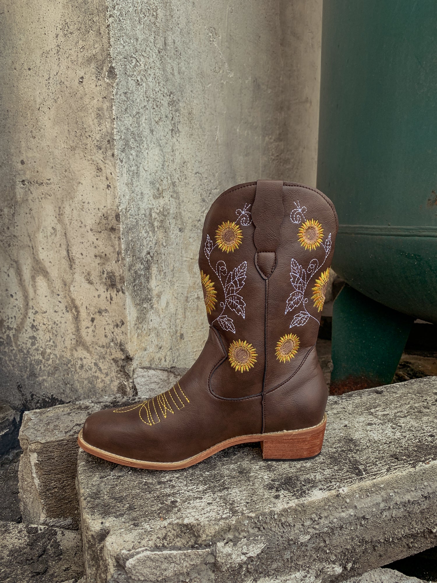 En Bloom | Brown Sunflower Embroidered Cowboy Knee Boots - Image 9