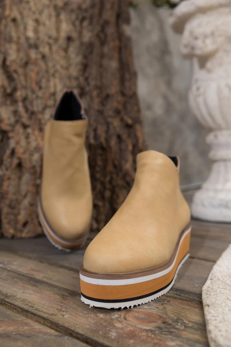 En Bloom | Eazy Platform Ankle Boots - Beige - Image 4