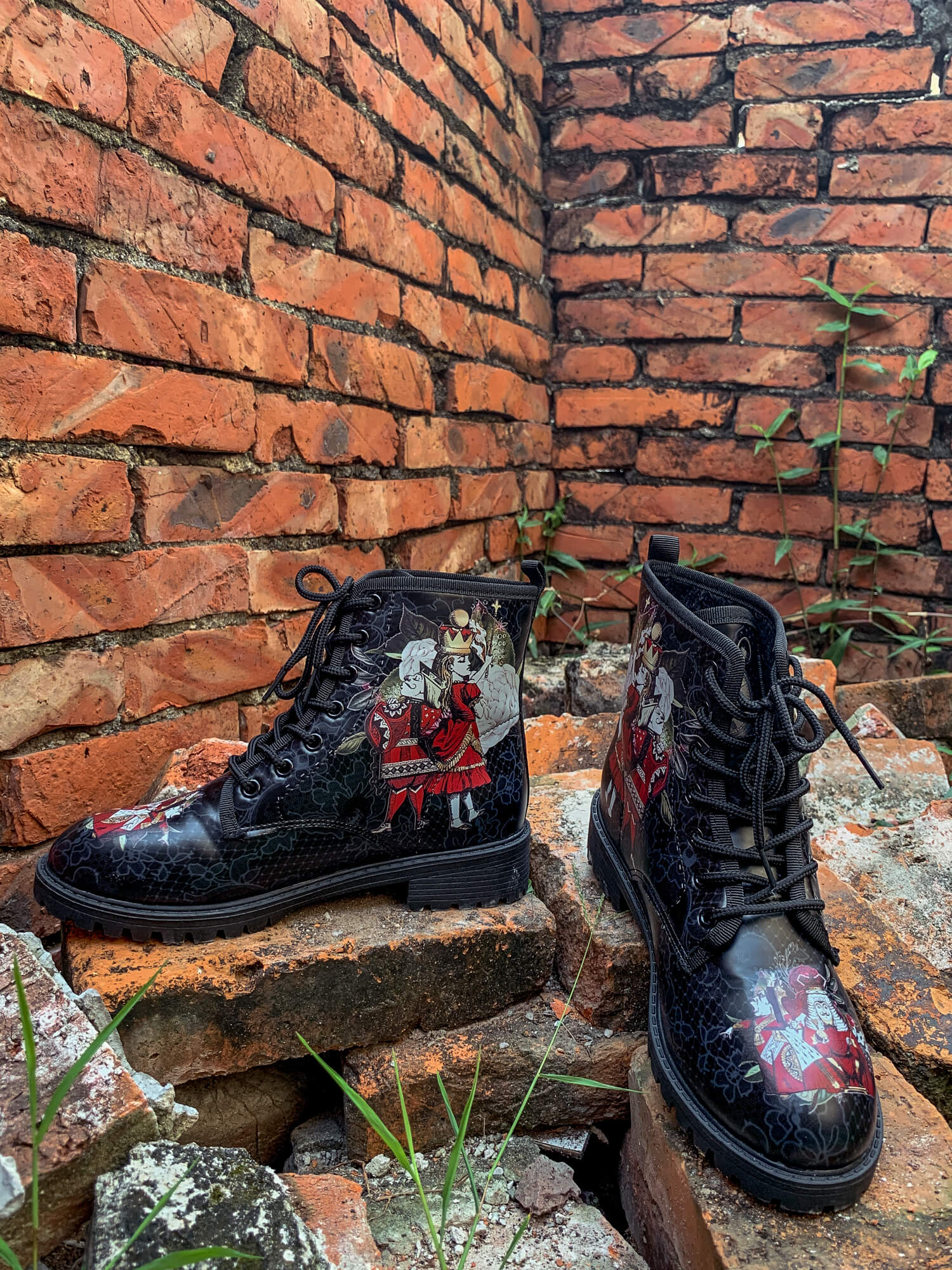 En Bloom | Fairy Tale Princess Lace-Up Ankle Flat Combat Boots - Black - Image 9