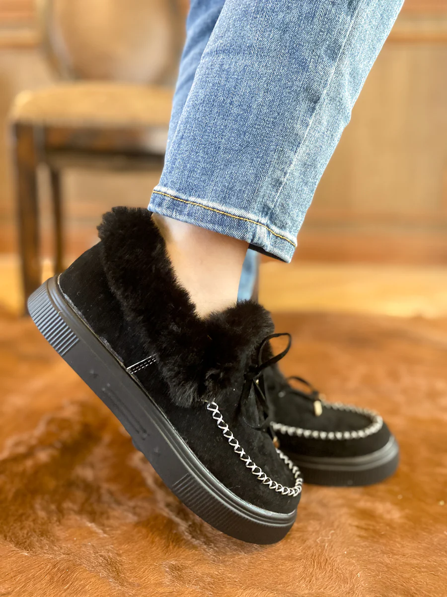 En Bloom | Faux-Fur Anklet Yana Moccasin - black - Image 4