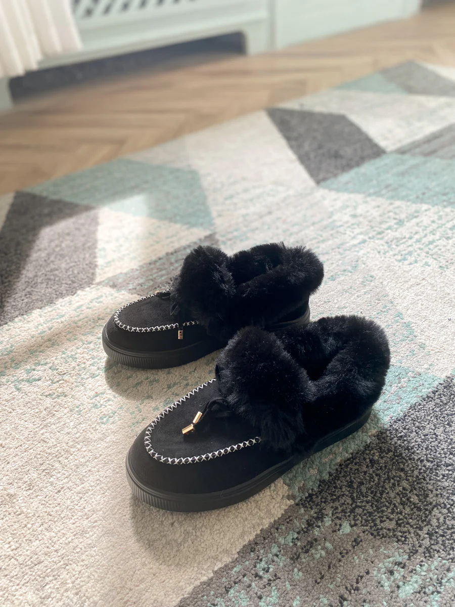 En Bloom | Faux-Fur Anklet Yana Moccasin - black - Image 7