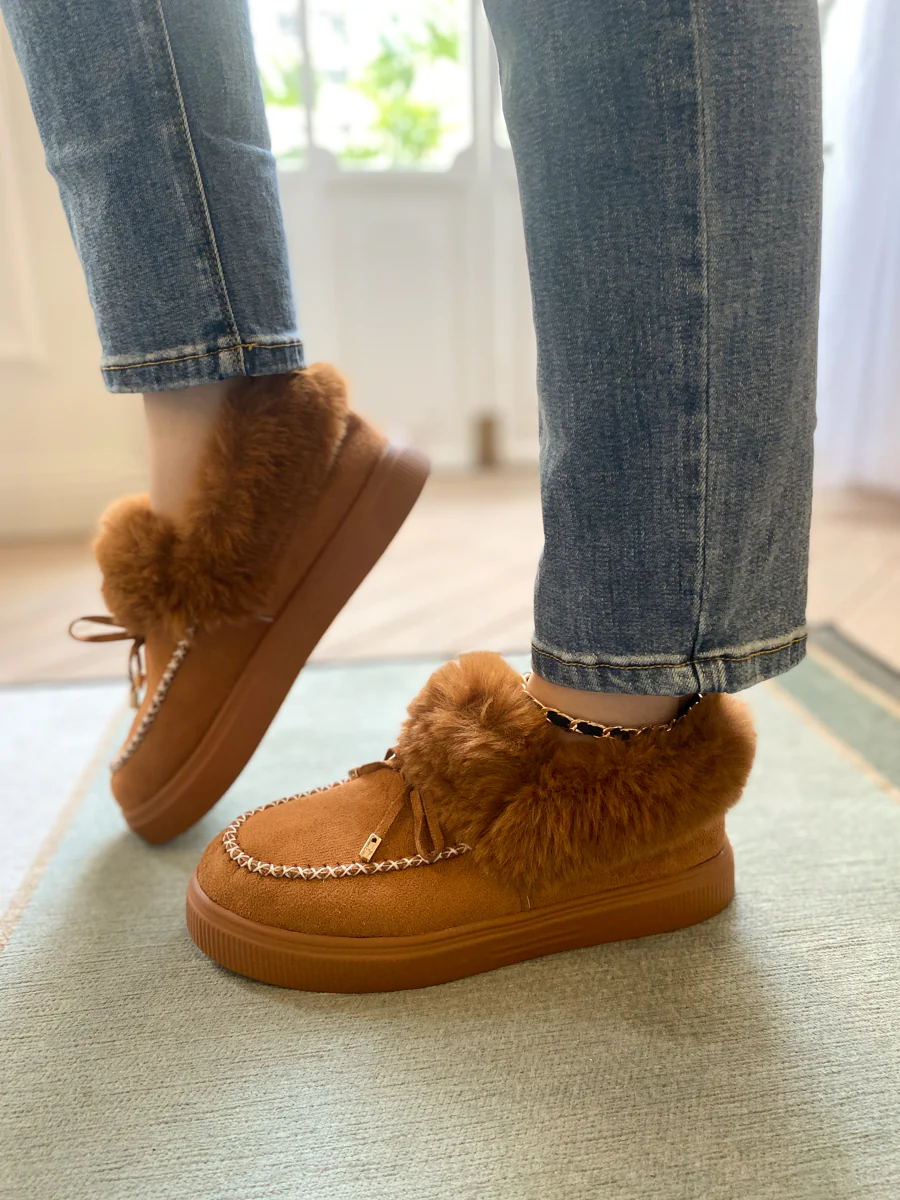 En Bloom | Faux-Fur Anklet Yana Moccasin - chestnut - Image 2