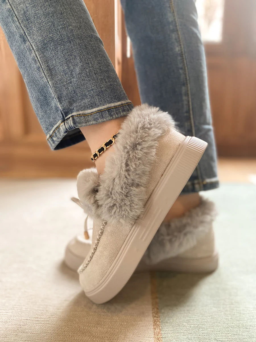 En Bloom | Faux-Fur Anklet Yana Moccasin - grey - Image 4