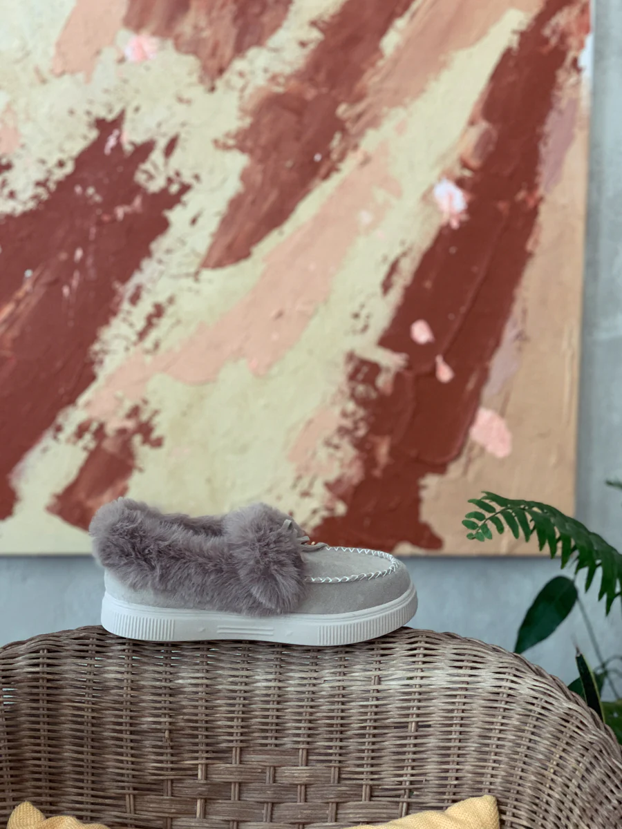 En Bloom | Grey Faux-Fur Anklet Yana Moccasin - Image 10