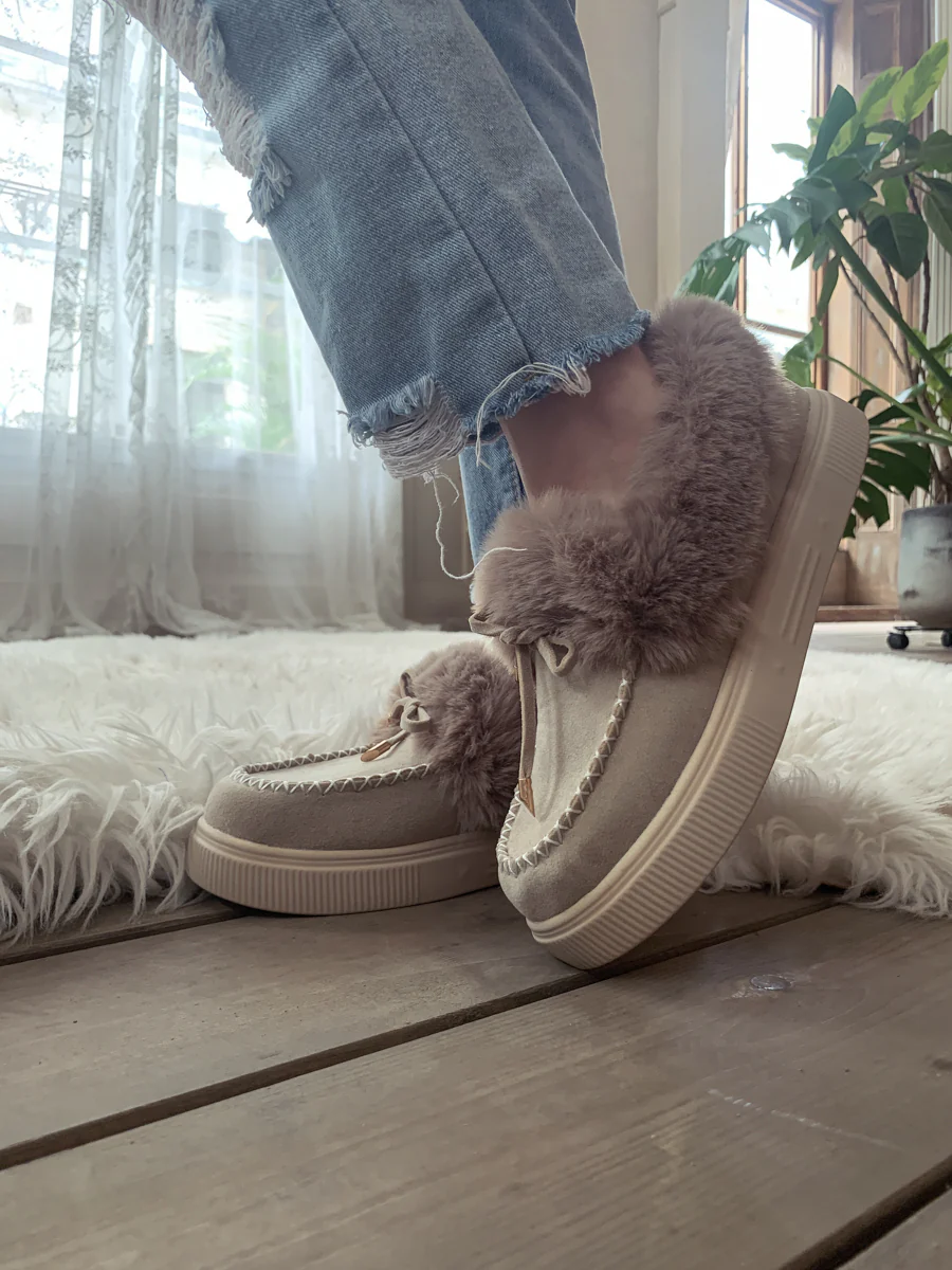 En Bloom | Grey Faux-Fur Anklet Yana Moccasin - Image 4