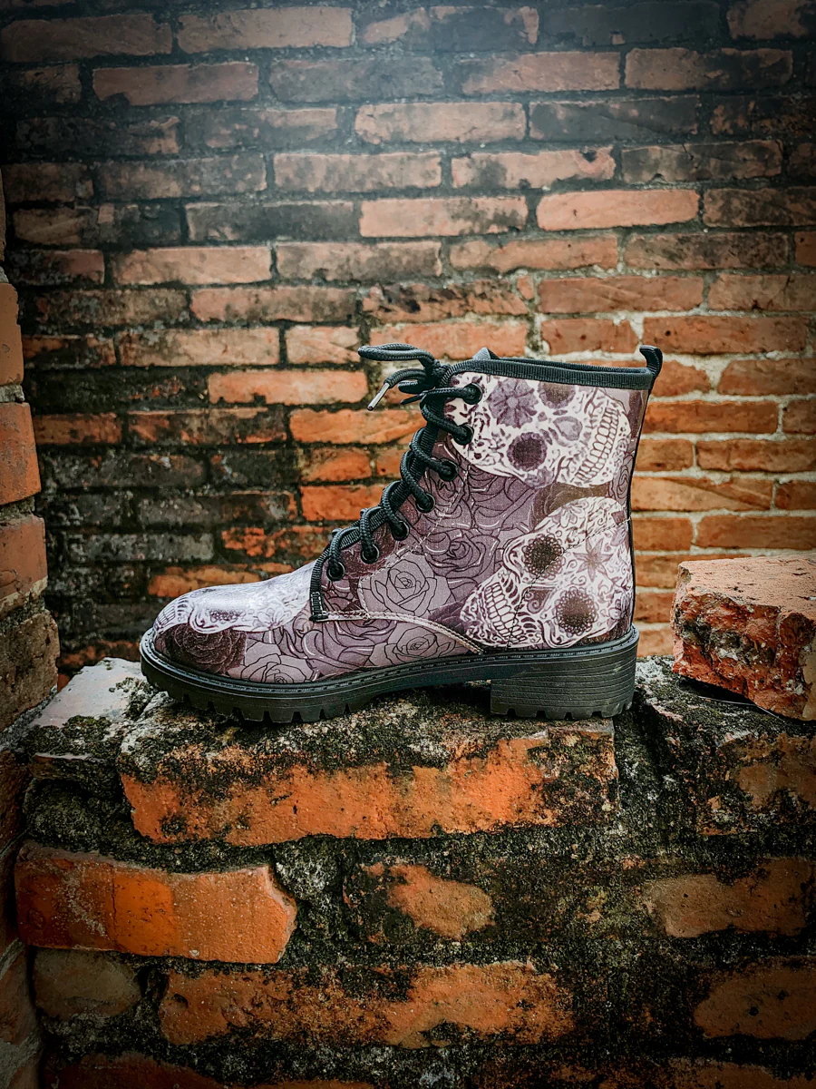 En Bloom | Grey Skull Rose Ankle Flat Combat Boots - Image 6