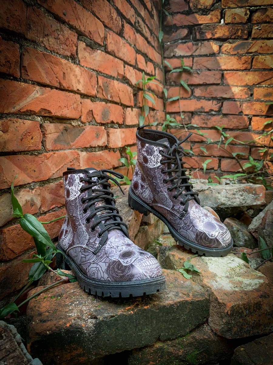 En Bloom | Grey Skull Rose Ankle Flat Combat Boots - Image 7