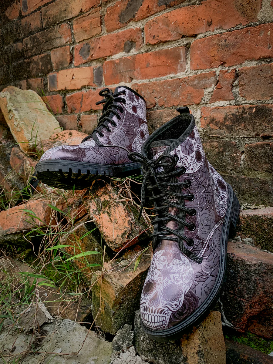 En Bloom | Grey Skull Rose Ankle Flat Combat Boots - Image 8