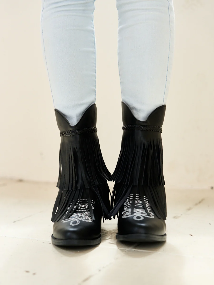 En Bloom | Jelena Fringe Western Cowboy Boots - Black - Image 3