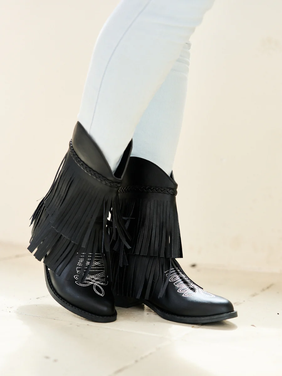 En Bloom | Jelena Fringe Western Cowboy Boots - Black - Image 5
