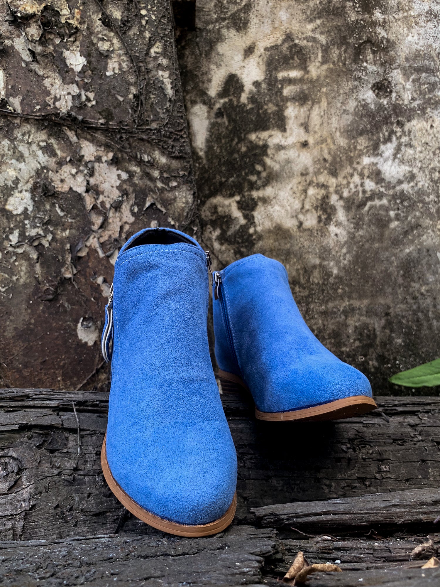 En Bloom | Classic Low Ankle Boots - Blue - Image 8