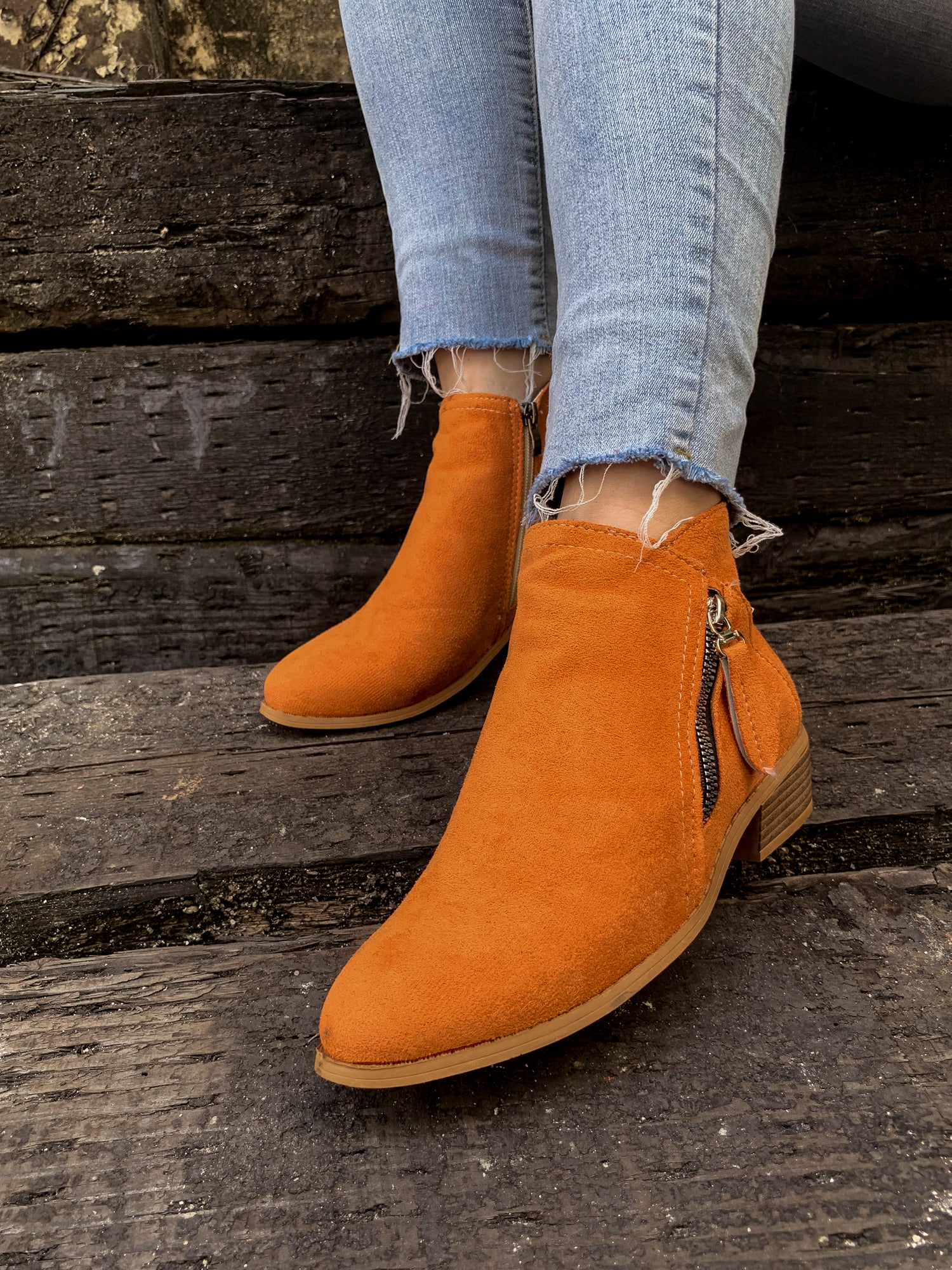 En Bloom | Classic Low Ankle Boots - Orange - Image 6