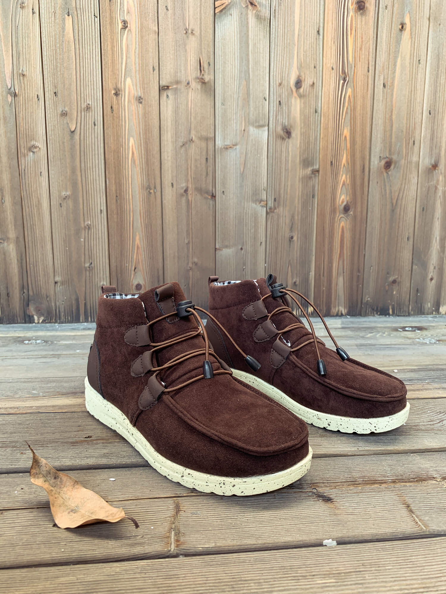 En Bloom | NIRVANA Bungee Lace-Up Sneaker Boot - Coffee - Image 2