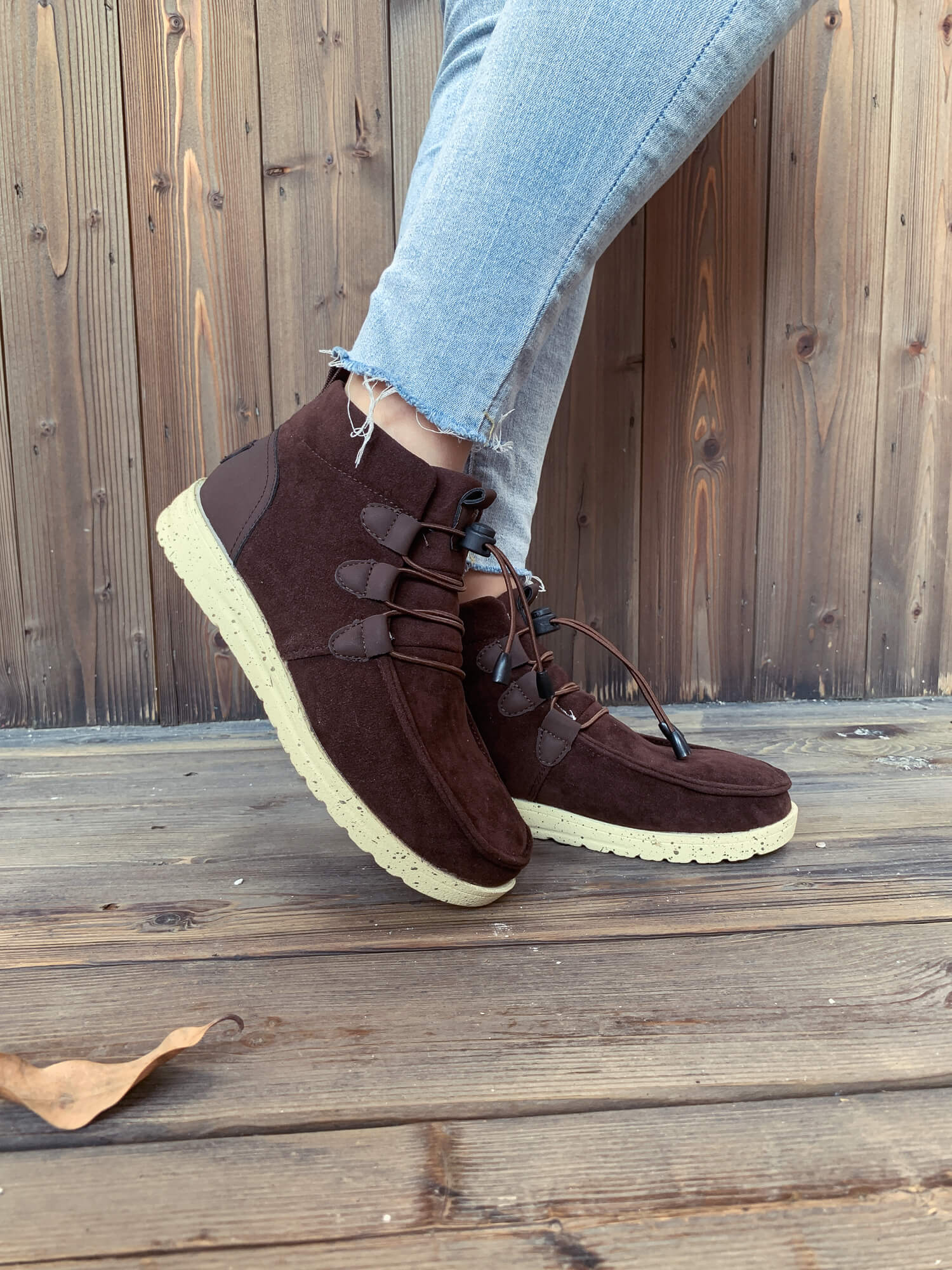 En Bloom | NIRVANA Bungee Lace-Up Sneaker Boot - Coffee - Image 3
