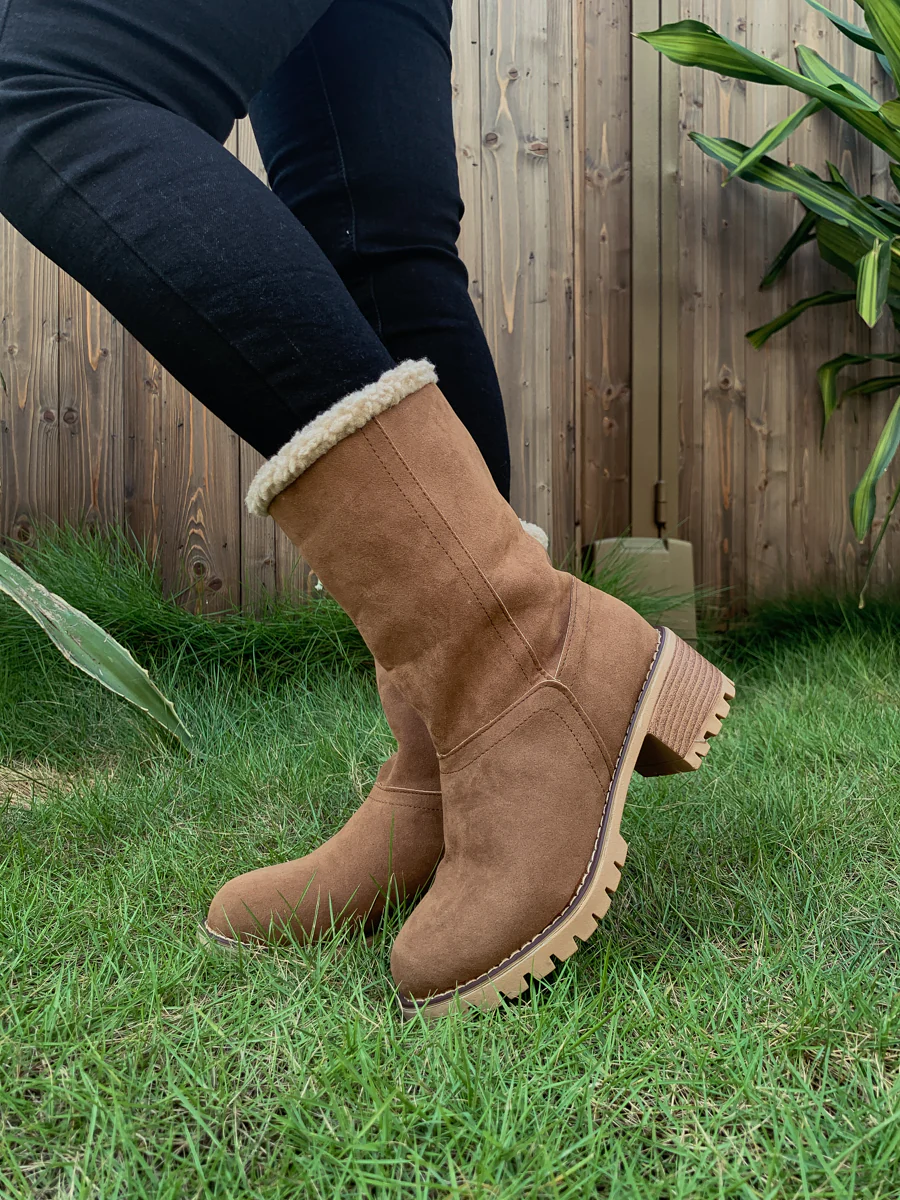 En Bloom | Plush-Lined Fold-Over Boot - Brown - Image 6