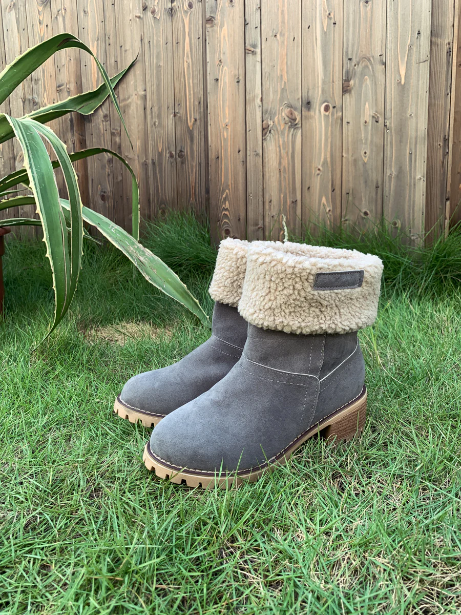 En Bloom | Plush-Lined Fold-Over Boot - Grey - Image 8