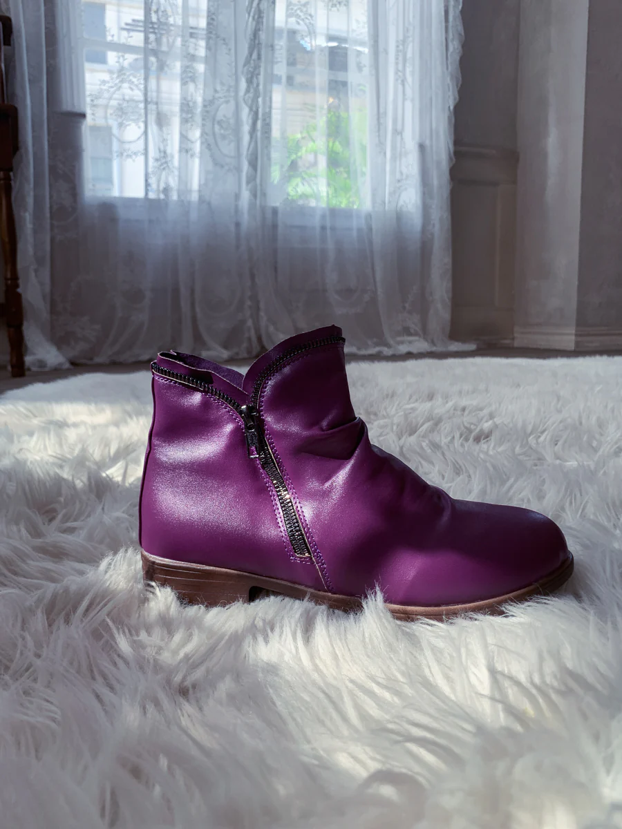En Bloom | Purple Side Zip Ruched Ankle Boot - Image 2