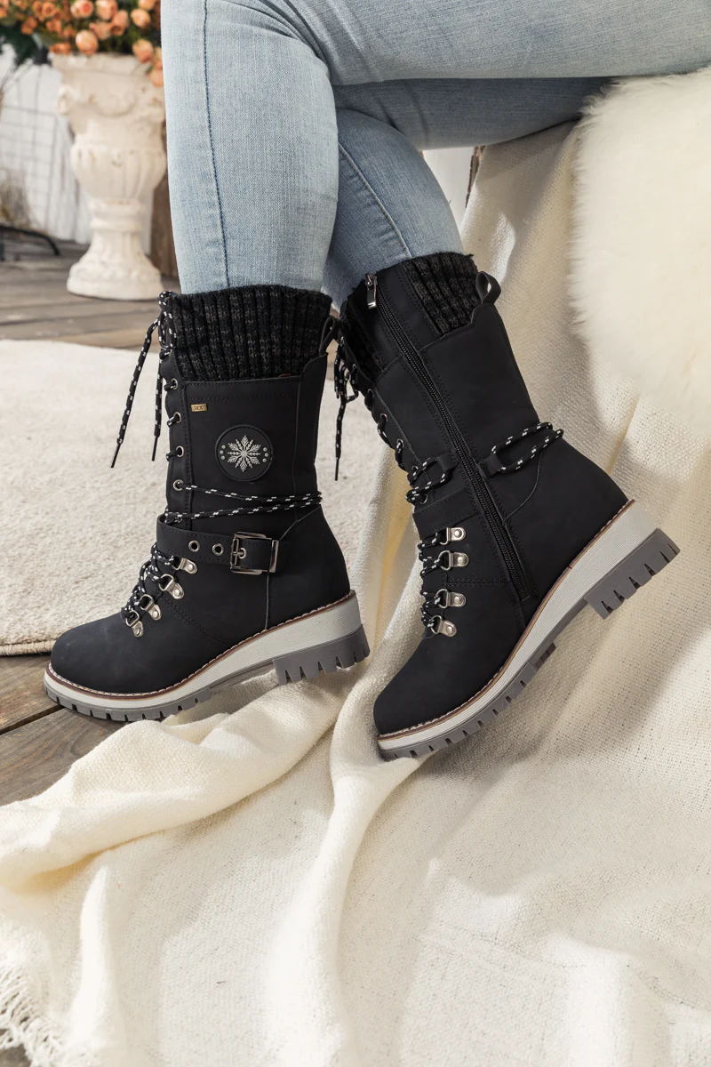 En Bloom | Ribbed-Cuff Buckle-Strap Boot - Black - Image 3