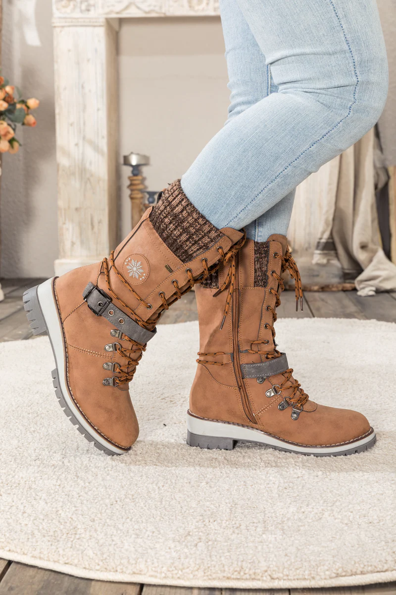 En Bloom | Ribbed-Cuff Buckle-Strap Boot - Brown - Image 5
