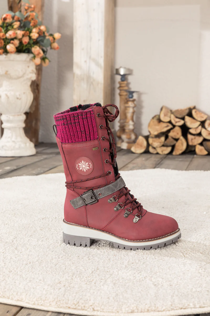 En Bloom | Ribbed-Cuff Buckle-Strap Boot - Red - Image 8
