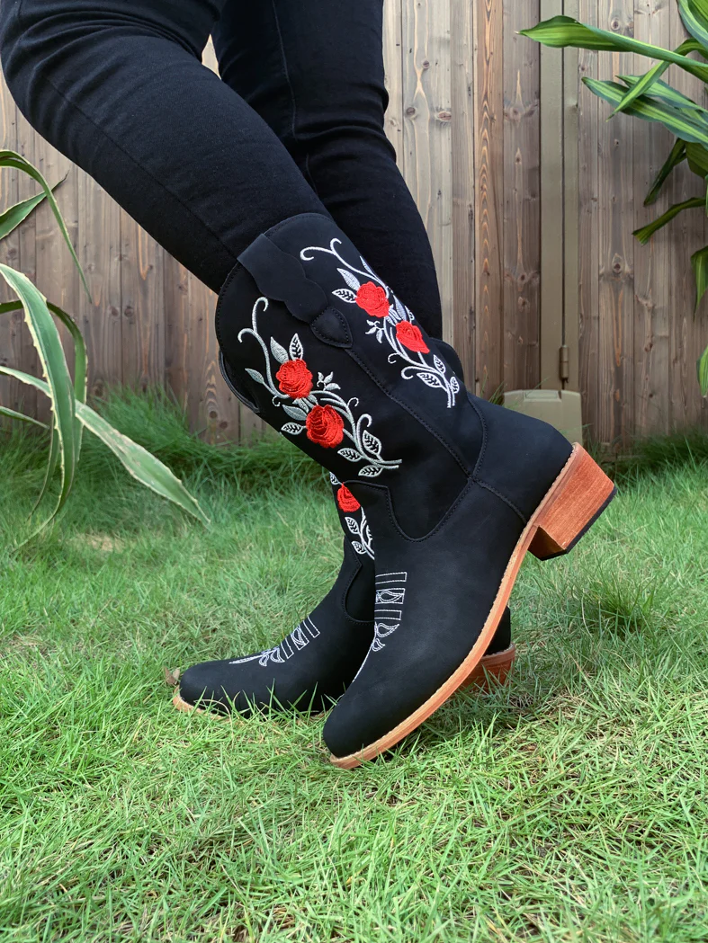 En Bloom | Rose Embroidered Cowboy Boots - Black - Image 3