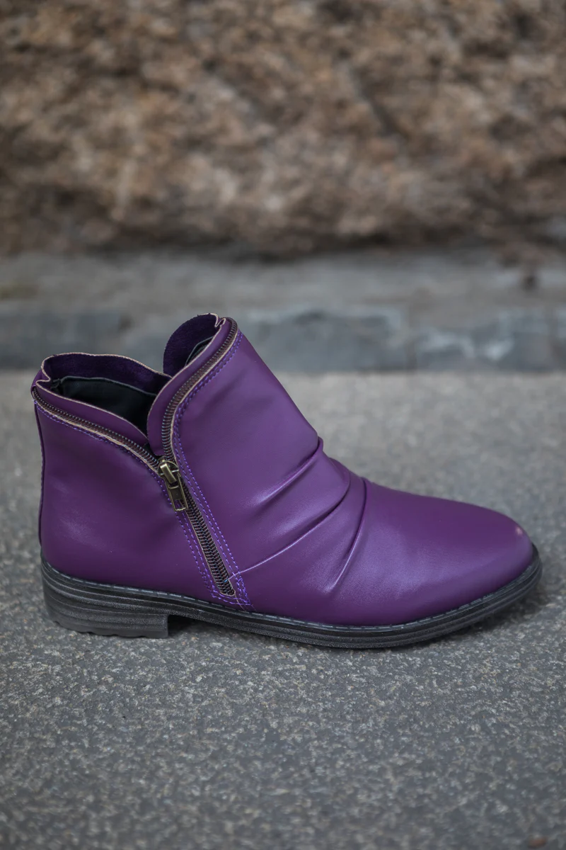 En Bloom | Ruched Ankle Boot - Image 2