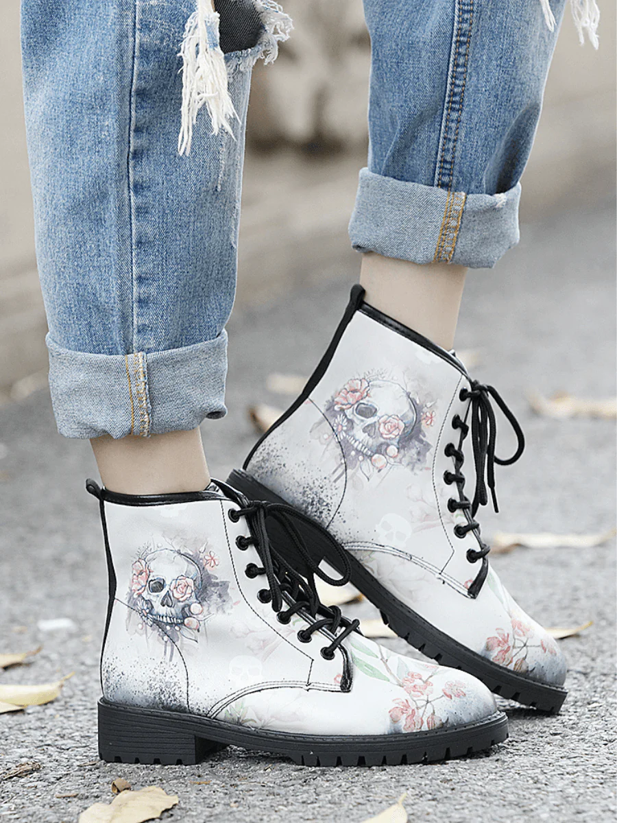 En Bloom | Skull-Floral Ankle Flat Combat Boots - White - Image 2