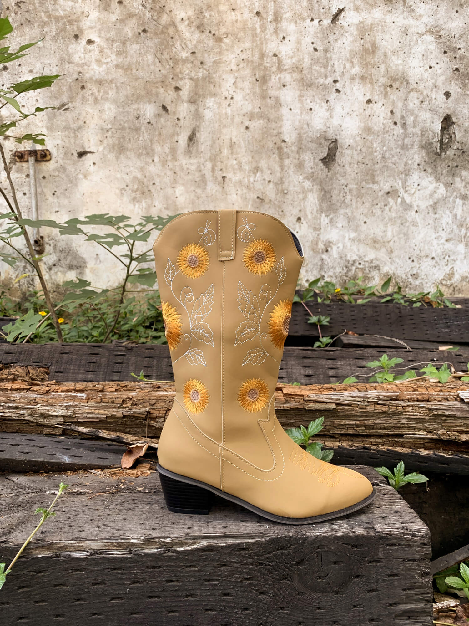 En Bloom | Sunflower Mid-Calf Knee Cowboy Boots - Beige - Image 2