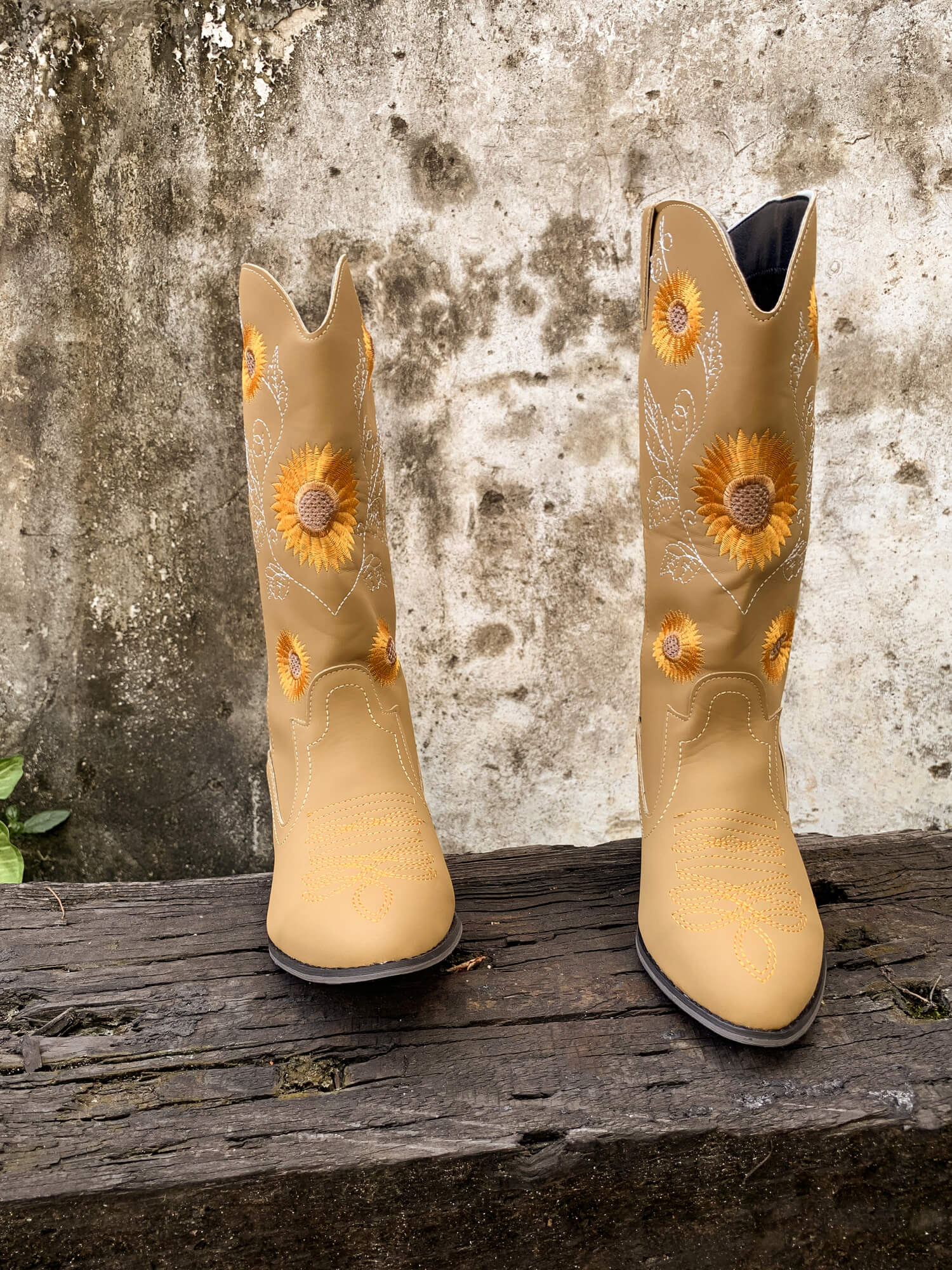 En Bloom | Sunflower Mid-Calf Knee Cowboy Boots - Beige - Image 3