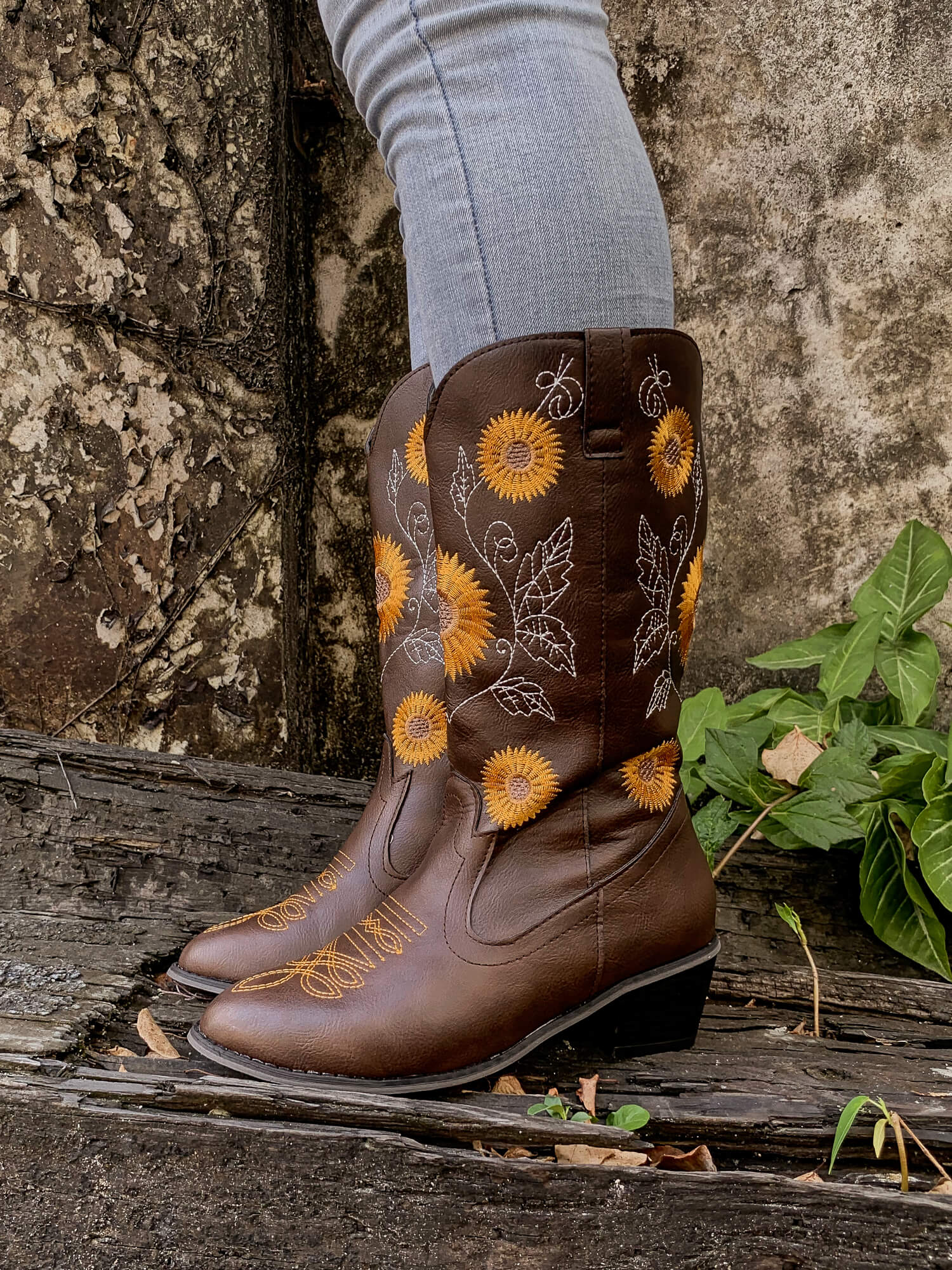 En Bloom | Sunflower Mid-Calf Cowboy Boots - Brown - Image 3