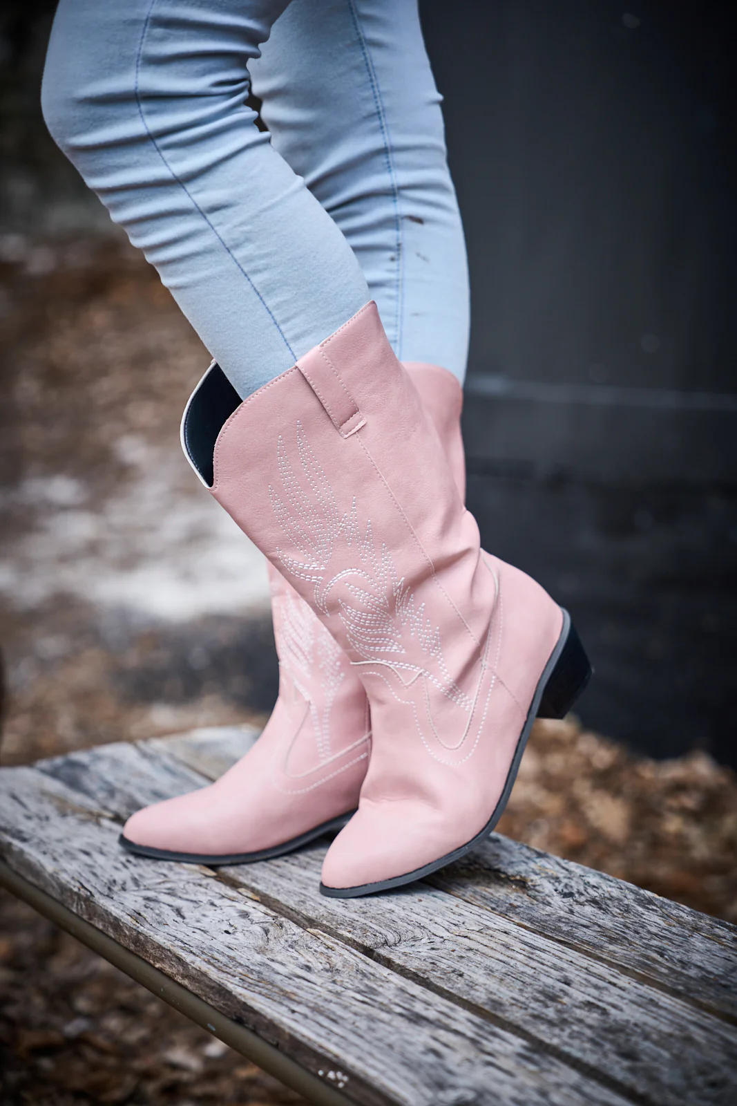 En Bloom | Vinny Wing Embroidered Western Knee Boots - Pink - Image 5