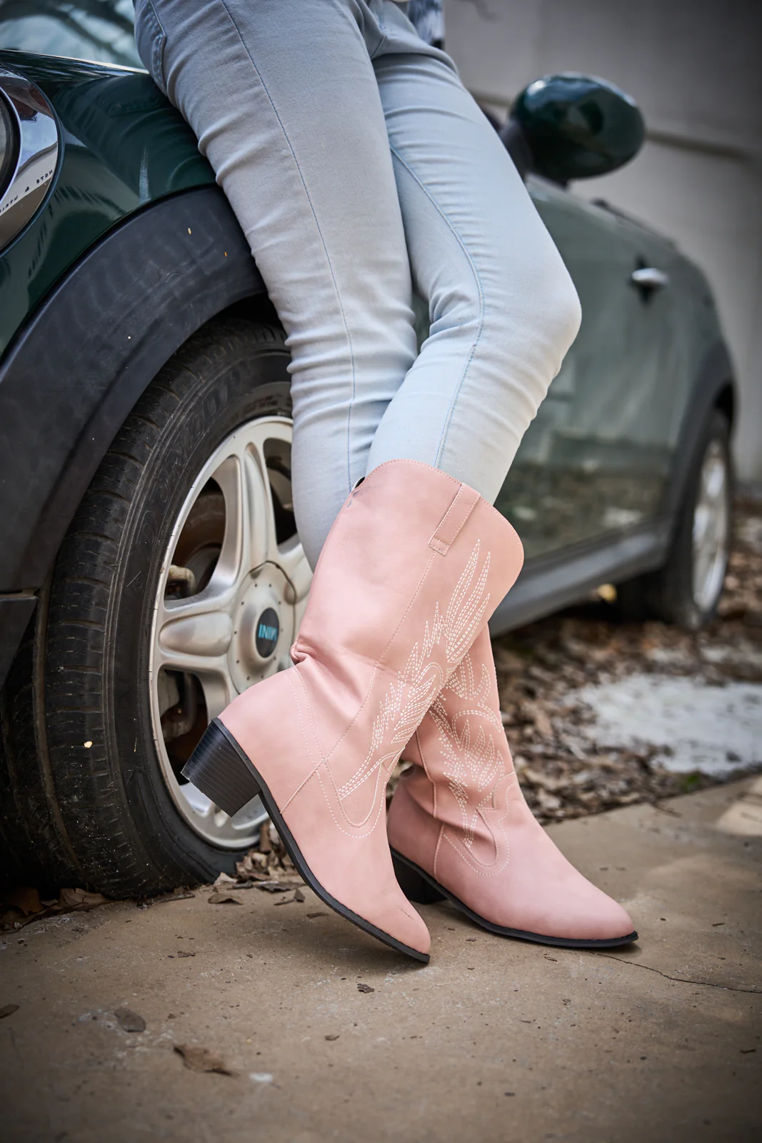 En Bloom | Vinny Wing Embroidered Western Knee Boots - Pink - Image 9