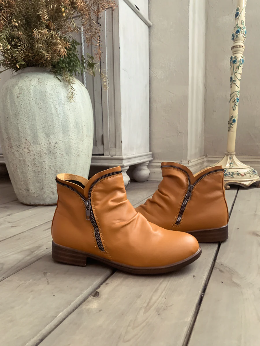 En Bloom | Yellow Side Zip Ruched Ankle Boot - Image 3
