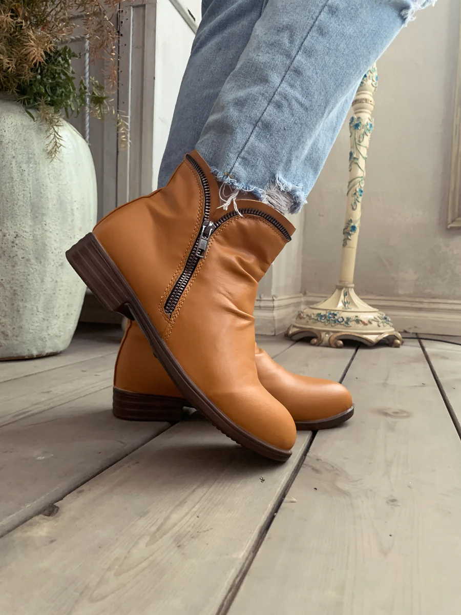 En Bloom | Yellow Side Zip Ruched Ankle Boot - Image 8