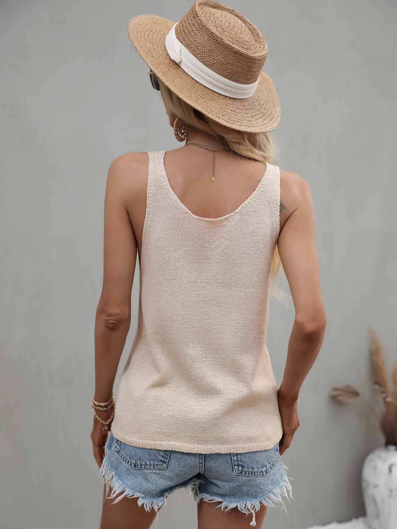 ESSENCE KNIT TANK - BEIGE - Image 3