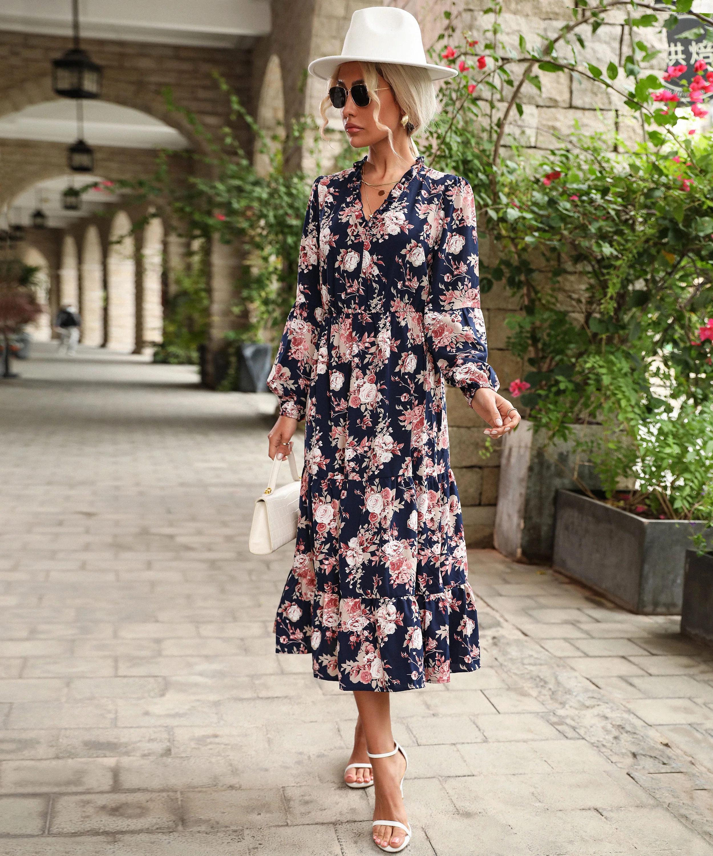 FALL IN LOVE MAXI DRESS - NAVY - Image 3