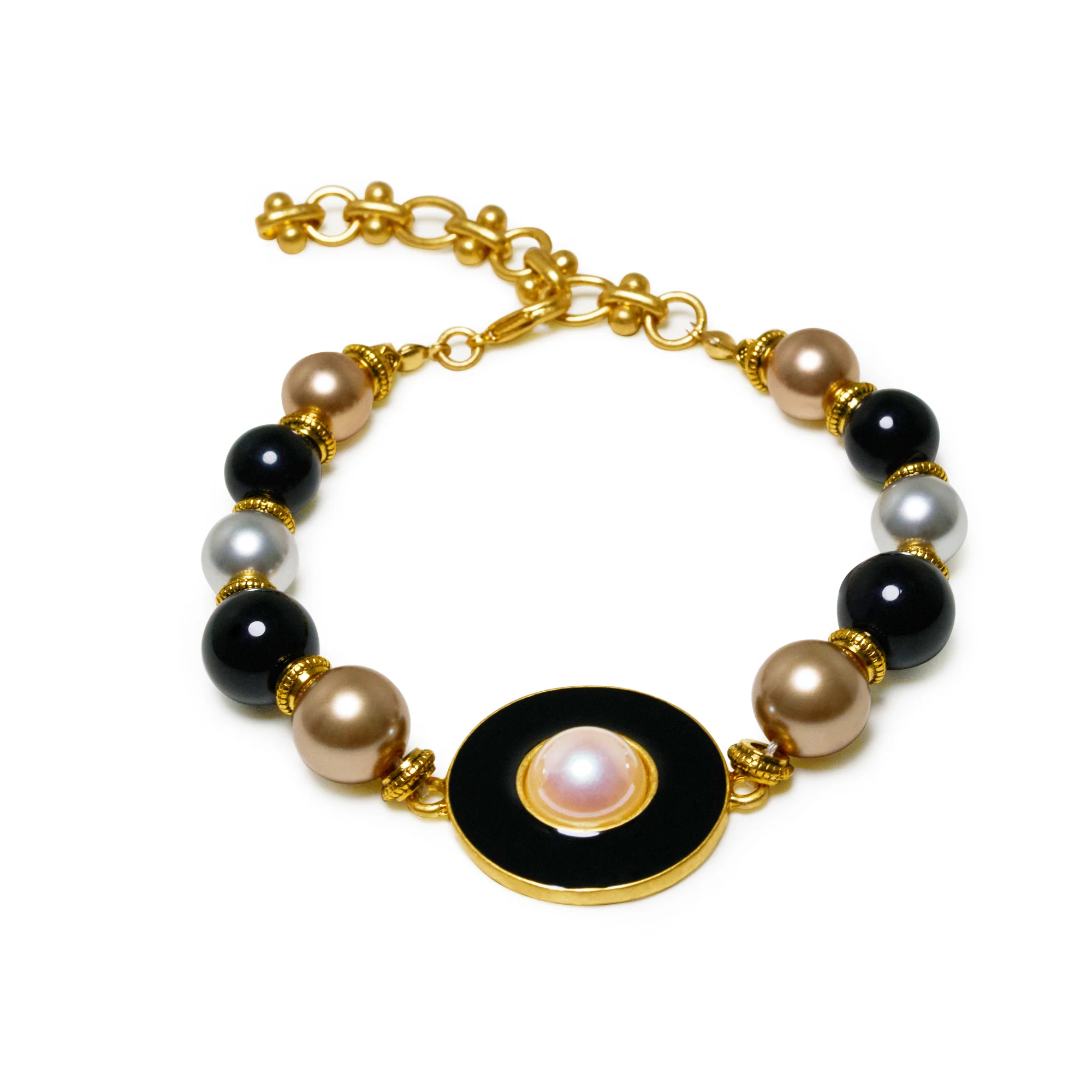 Fergie Shimmer Pearl Bracelet - Image 9